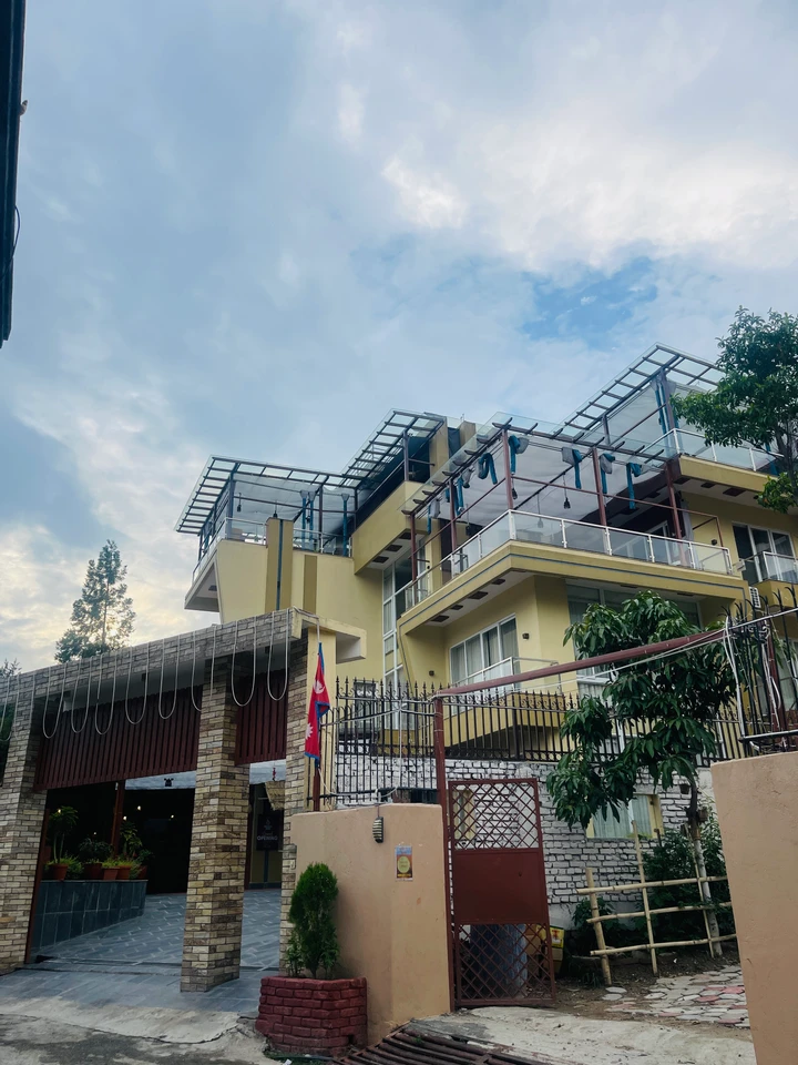 Residential/Commercial house
