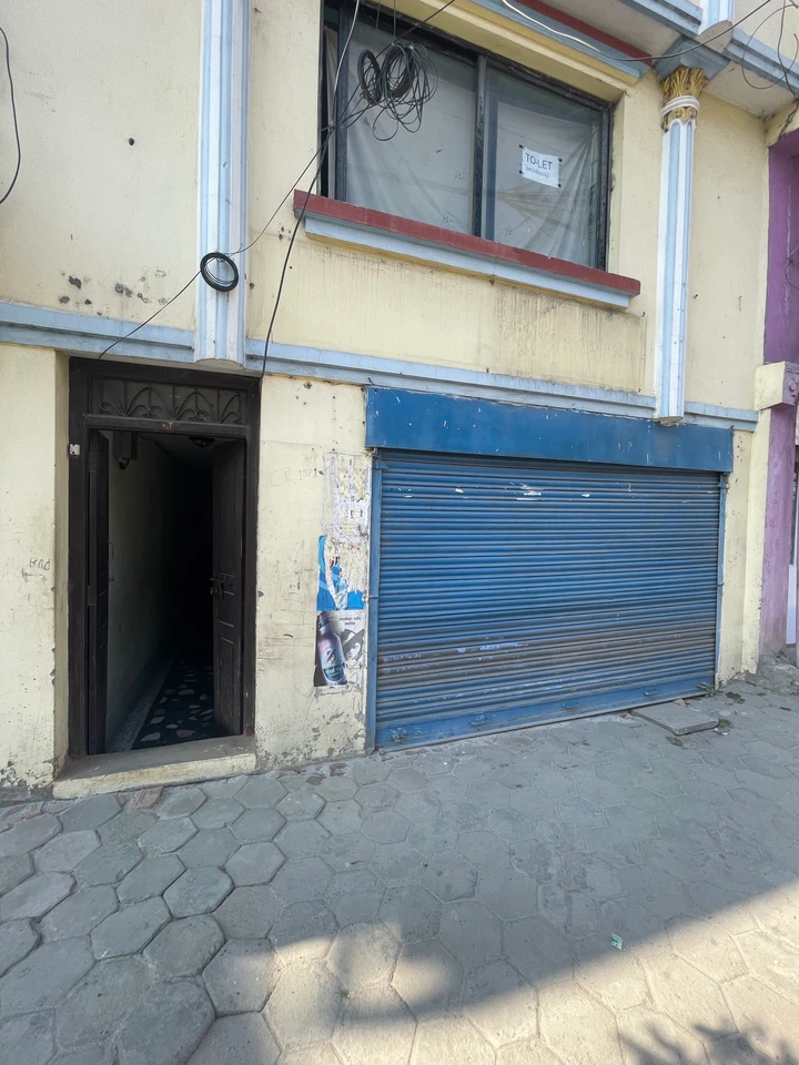 🚪 प्रशस्त ठाउँयुक्त शटर भाडामा – Budhanilkantha Highway मै उपलब्ध